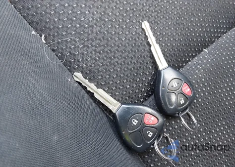 2009 Pontiac Vibe из США, поврежденный, VIN 5Y2SP67859Z457642